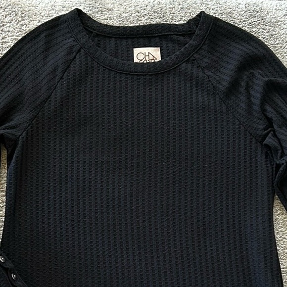 Chaser Black Thermal Waffle Knit Top - Picture 3 of 8